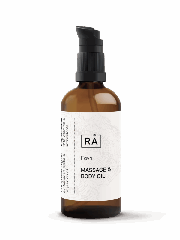 Flaske med eksklusiv olje fra RÅ Skincare med jojoba og antioksidanter for økt spenst og glød.