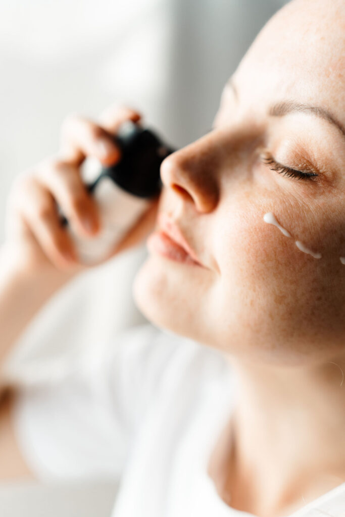 Silk cream is applied to the face to show the consistency